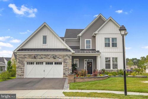 21 Cole Pl, Cranbury, NJ, 08512-1215 | Card Image