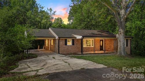 1428 Boxwood Ave, Lancaster, SC, 29720-3004 | Card Image