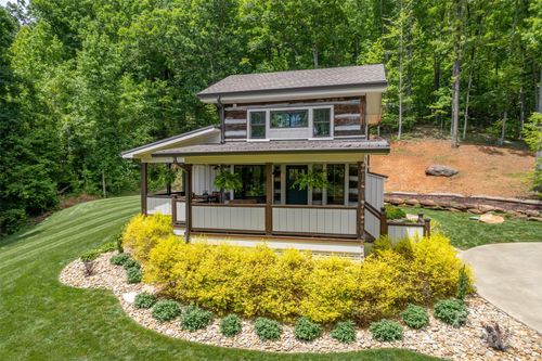 54 Holland Dr, Columbus, NC, 28722-0300 | Card Image