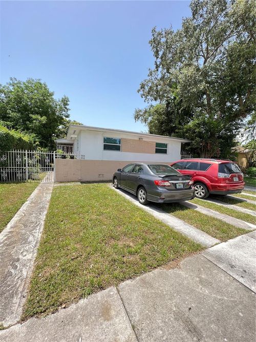 1-550 Ne 76th St, Miami, FL, 33138-5047 | Card Image