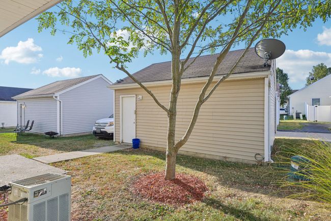 5307 Valley Forge St, Condo with 3 bedrooms, 3 bathrooms and null parking in Orient OH | Image 43