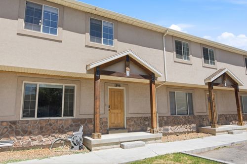 3-1898 Garden Dr, Pleasant Grove, UT, 84062-4084 | Card Image