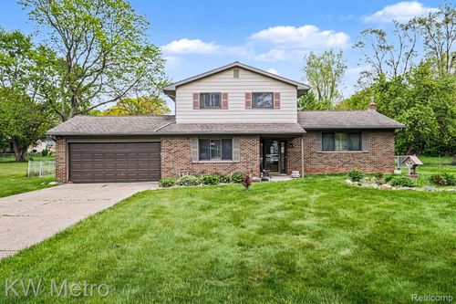 1148 Carter Drive, Flint Charter Township, MI, 48532 | Card Image
