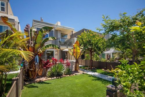 3927 Shasta St, San Diego, CA, 92109-6037 | Card Image