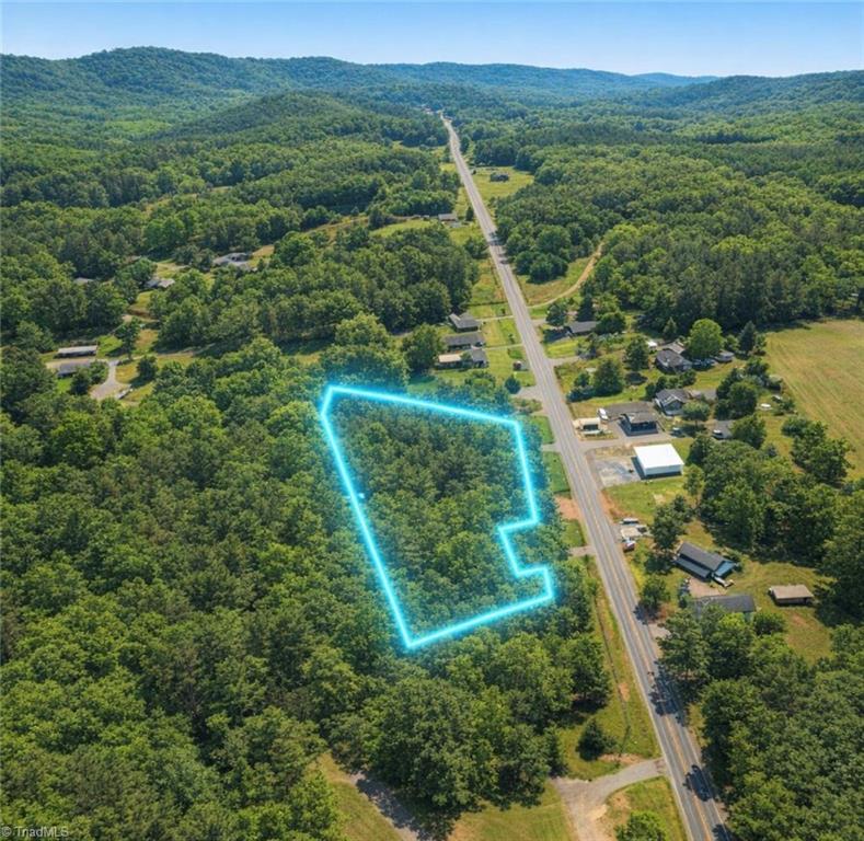 Land in Jonesville 2
