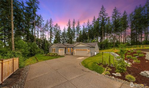 13720 126th St Ne, Lake Stevens, WA, 98258-7018 | Card Image