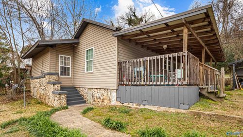 604 Highland Ave Nw, Attalla, AL, 35954-1603 | Card Image