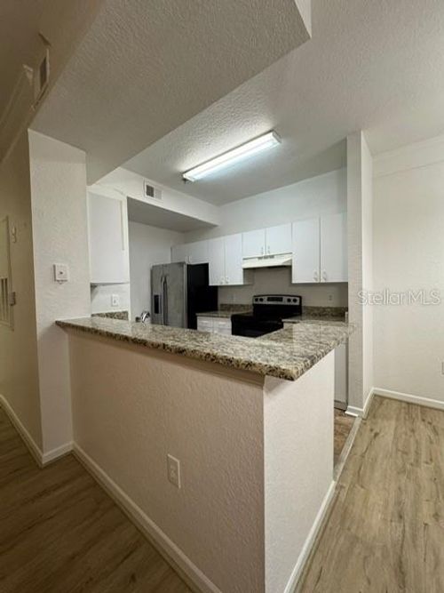 apt-214-17114 Carrington Park Dr, TAMPA, FL, 33647-2613 | Card Image