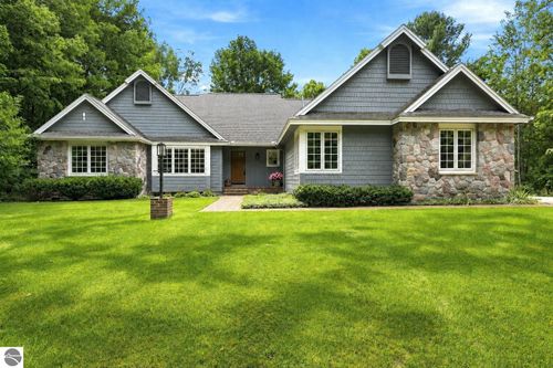 10500 S Monaco Way, Traverse City, MI, 49684-6816 | Card Image