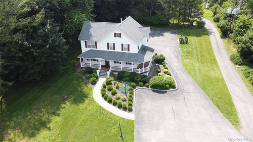 391 Route 32, Central Valley, NY, 10917-3201 | Card Image