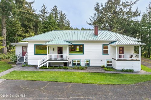 36725 N Highway 101, Manzanita, OR, 97130 | Card Image