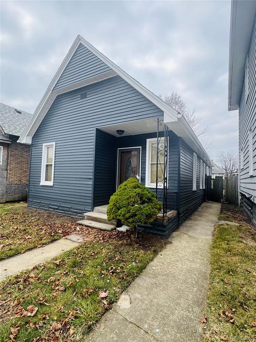 42 E Henry St, River Rouge, MI, 48218-1439 | Card Image