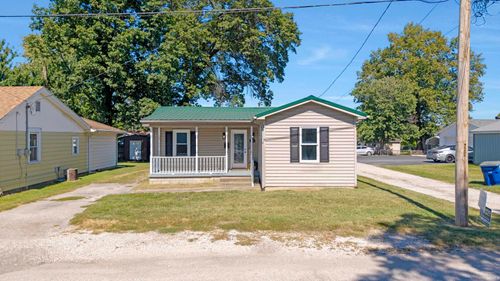 823 Wood St, Princeton, IN, 47670-1351 | Card Image