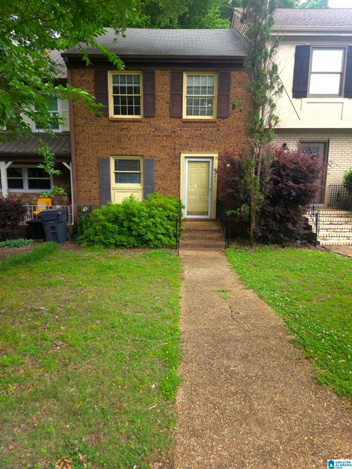 3841 Overton Manor Ln, Vestavia, AL, 35243-5314 | Card Image