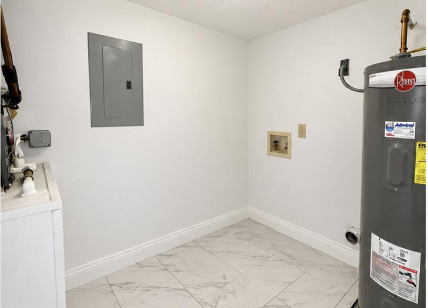 Residential Lease in West Palm Beach 3