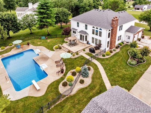 123 Townview Dr, Wentzville, MO, 63385-2922 | Card Image