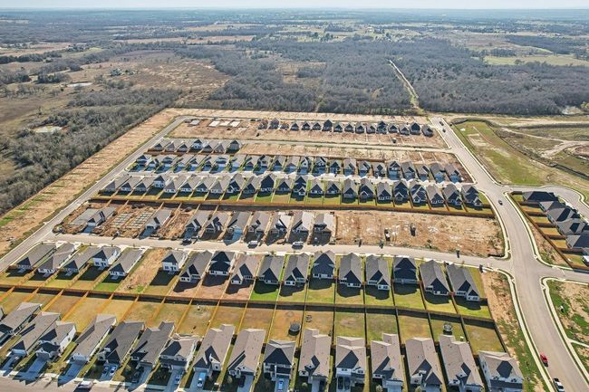 148 Two Bits Ln, House other with 3 bedrooms, 2 bathrooms and 2 parking in Elgin TX | Image 11