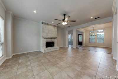 9932 Michelle Hl, House other with 4 bedrooms, 3 bathrooms and null parking in Garden Ridge TX | Image 3