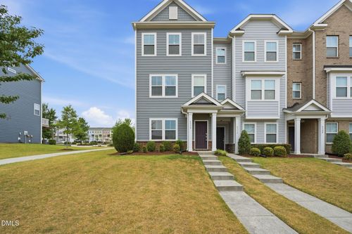 5316 Daydream Dr, Raleigh, NC, 27616-4332 | Card Image