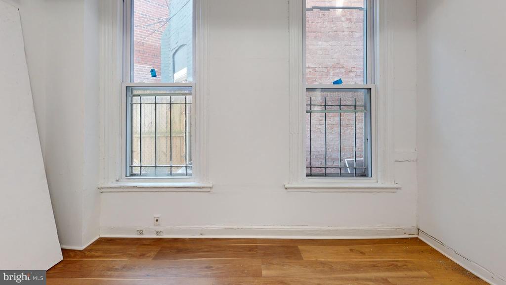 Commercial Sale in WASHINGTON