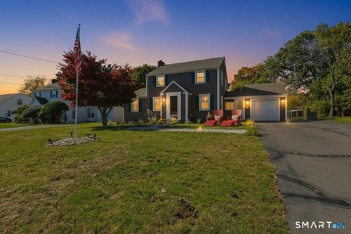 41 Oak St, East Hartford, CT, 06118-1737 | Card Image