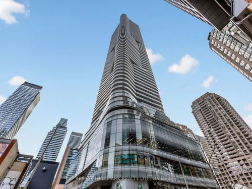 3909-11 Wellesley St W, Toronto, ON, M4Y0G4 | Card Image