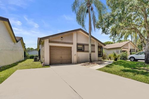 2266 Seagrape Cir, Coconut Creek, FL, 33066-2027 | Card Image
