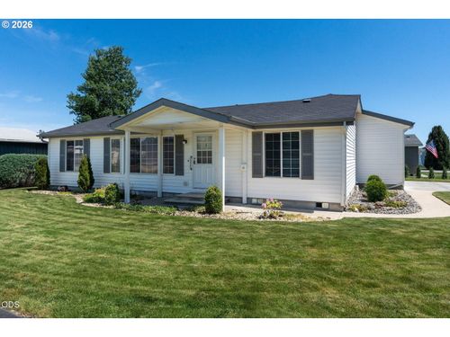 811 Ne Paiute Ct, Redmond, OR, 97756-8982 | Card Image