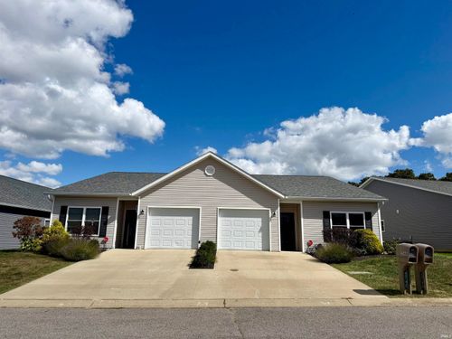 5744 W Daffodil Ct, Bloomington, IN, 47403-8201 | Card Image
