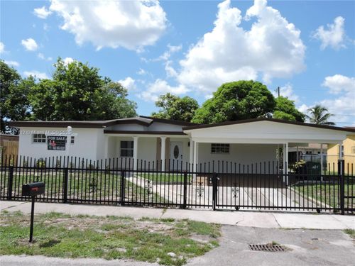 2040 Nw 185th Ter, Miami Gardens, FL, 33056-2756 | Card Image