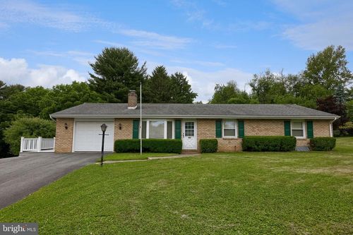485 Summit Dr, COLUMBIA, PA, 17512-9752 | Card Image