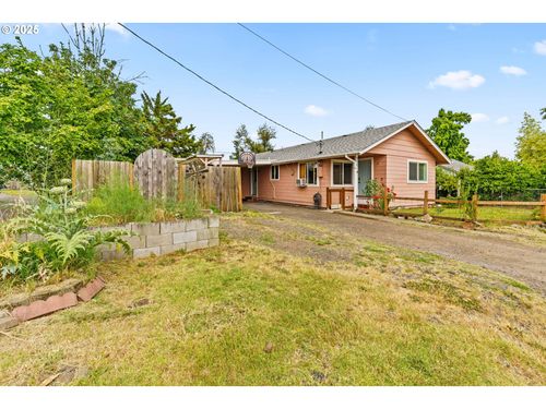 730 23rd St, Springfield, OR, 97477-4414 | Card Image