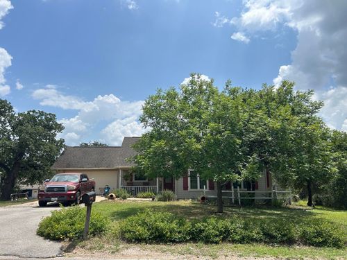 137 W Newcastle Dr, Granite Shoals, TX, 78654-1968 | Card Image