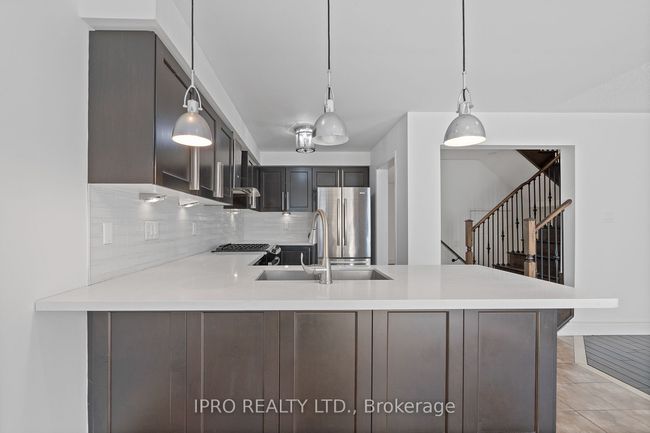 470 Savoline Blvd, House attached with 4 bedrooms, 3 bathrooms and 2 parking in Milton ON | Image 16