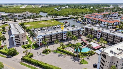 107b-803 River Point Dr, NAPLES, FL, 34102-3412 | Card Image