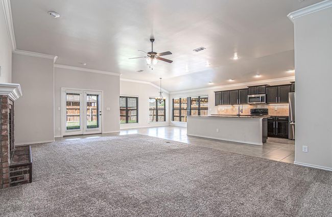 6711 Boot Dr, House other with 3 bedrooms, 2 bathrooms and 2 parking in Midland TX | Image 4