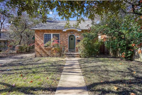 3014 Hemphill Park, Austin, TX, 78705-2810 | Card Image
