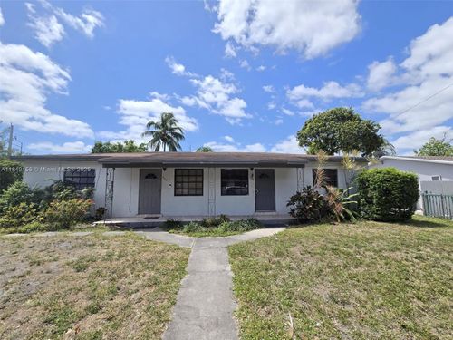 482-482 Ne 136th St, North Miami, FL, 33161-3727 | Card Image