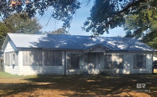 313 Cloverdale Rd, Atmore, AL, 36502-2715 | Card Image