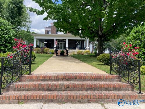 404 Washington St E, Fayetteville, TN, 37334-2550 | Card Image
