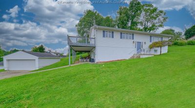 1A Brawley Road, House other with 4 bedrooms, 3 bathrooms and null parking in Charleston WV | Image 2