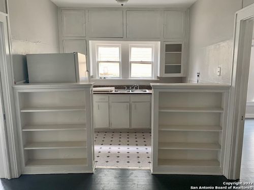 apt-1-1140 W Ashby Pl, San Antonio, TX, 78201-5751 | Card Image