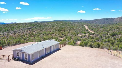 18205 E Globe Willow Drive, Kingman, AZ, 86401 | Card Image