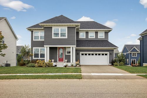 6352 Red Cedar Dr, Chaska, MN, 55318-5006 | Card Image