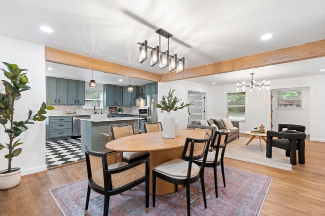6615 Hialeah Dr, House other with 4 bedrooms, 3 bathrooms and null parking in Dallas TX | Image 8