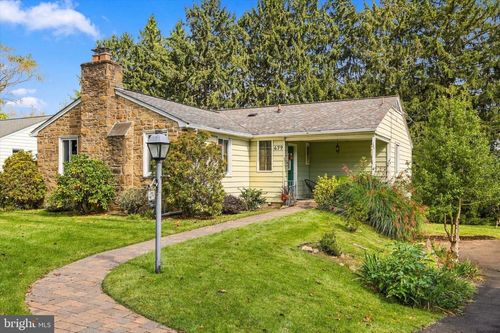 479 Plymouth Rd, GLENSIDE, PA, 19038-2803 | Card Image