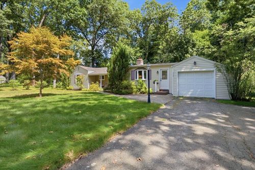 117 Hazardville Rd, Longmeadow, MA, 01106-3303 | Card Image