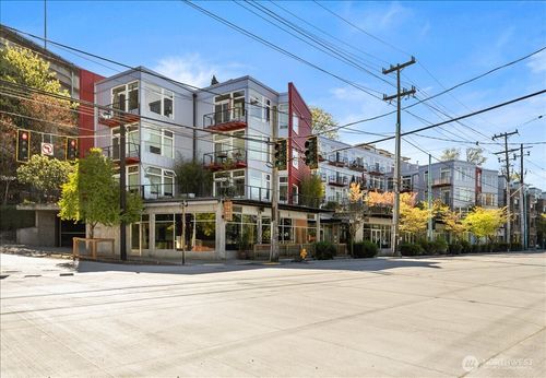 111-2960 Eastlake Ave E, Seattle, WA, 98102-2002 | Card Image