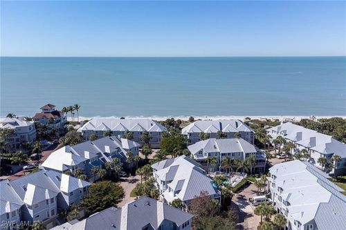 38-160 Barefoot Cir, BONITA SPRINGS, FL, 34134-8500 | Card Image