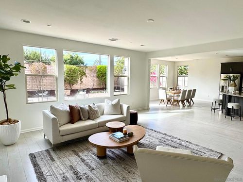 13516 Peach Tree Way, San Diego, CA, 92130-2476 | Card Image